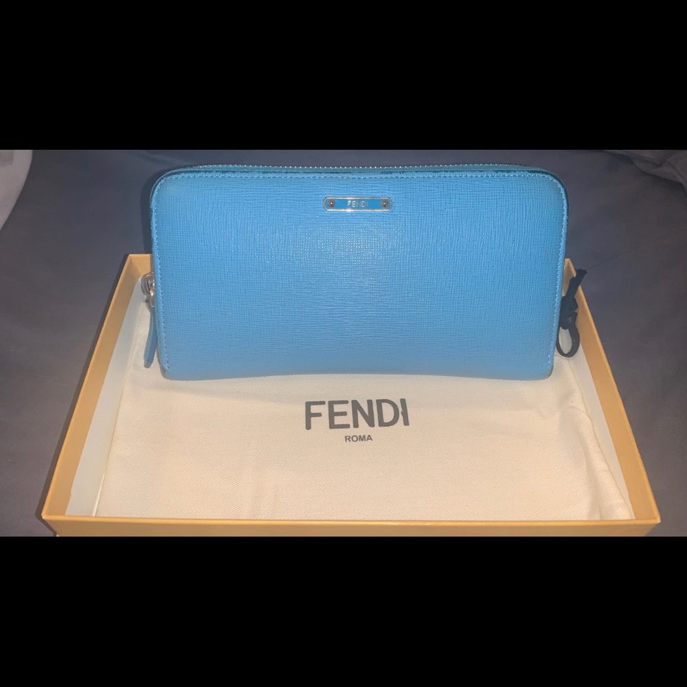 Fendi wallet